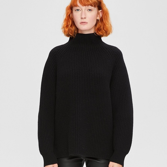 Theory Sweaters - NWT $395 THEORY Pate Black Fine Heaven Sweater